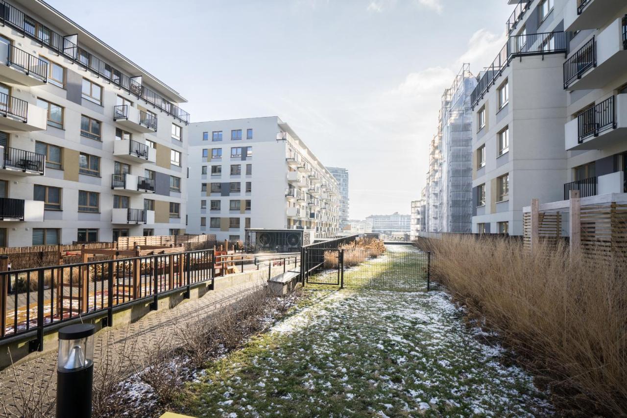 Bizapartments - Modern Flats With Parking Warsawa Bagian luar foto